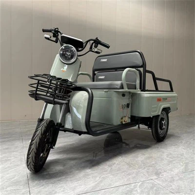 Eldre pendler trehjulssykkel